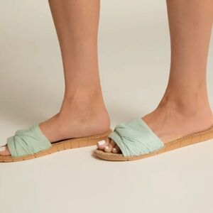 Faceplant Dreams Hemp Slides Women’s Aqua Size 9